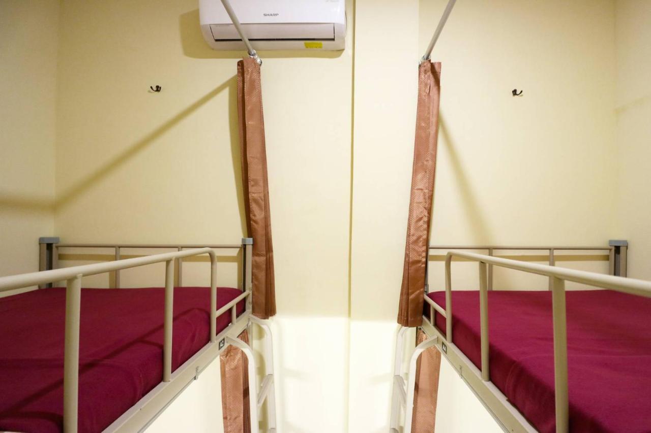 Pondok Backpacker City Square Malang Exterior foto